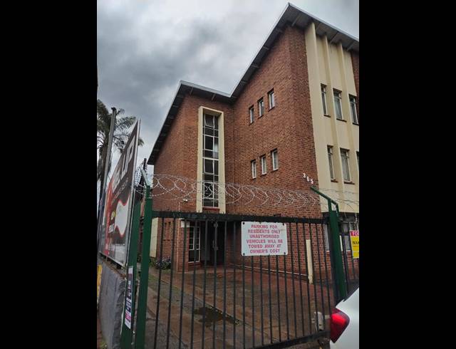 1 BEDROOM APARTMENT FOR SALE IN PIETERMARITZBURG CENTRAL